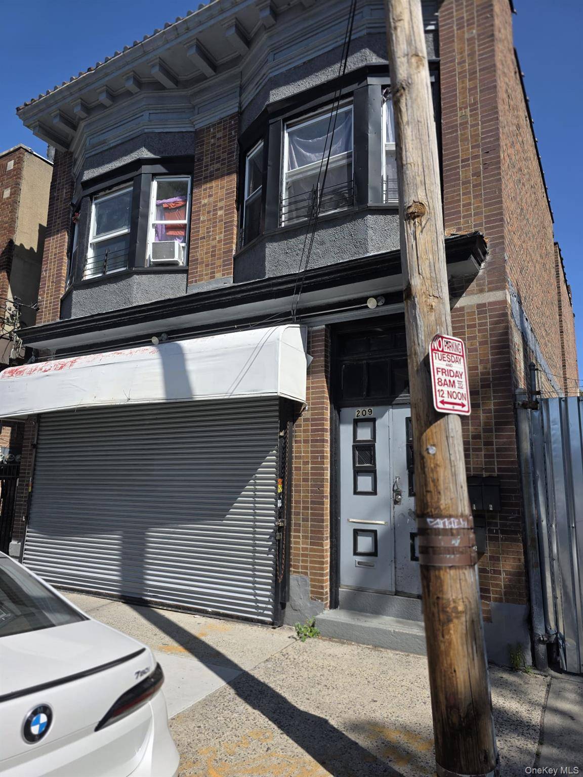 209 W 3rd ST, Mount Vernon, NY 10550