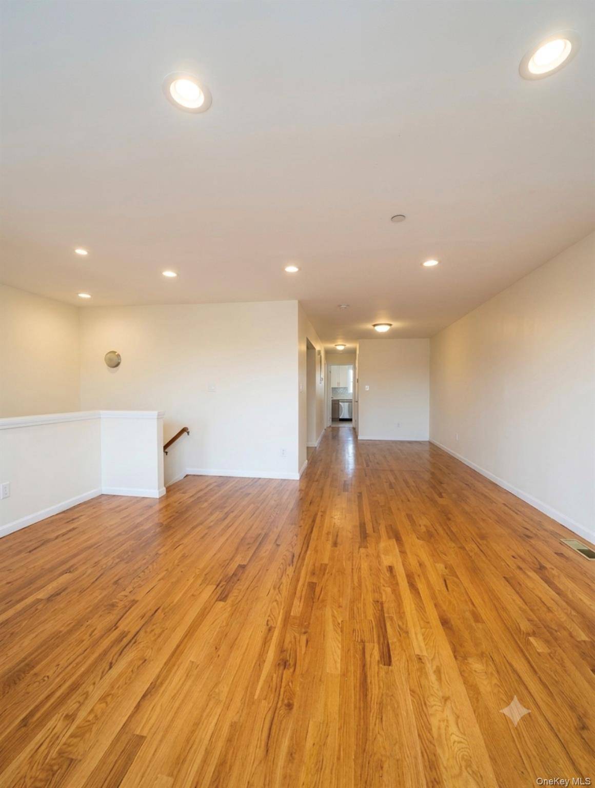 923 Euclid AVE, Brooklyn, NY 11208