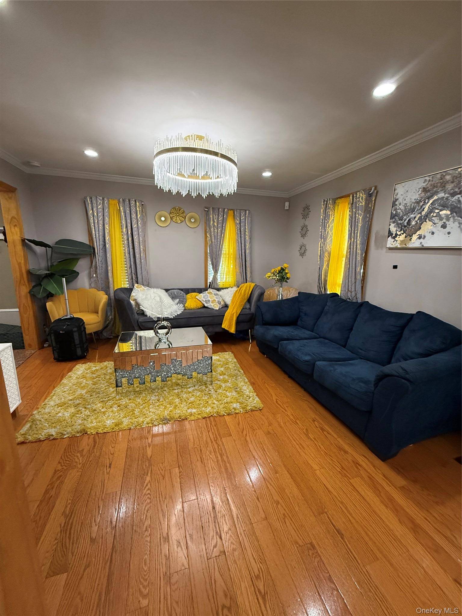 47 Franklin ST, Franklin Square, NY 11010
