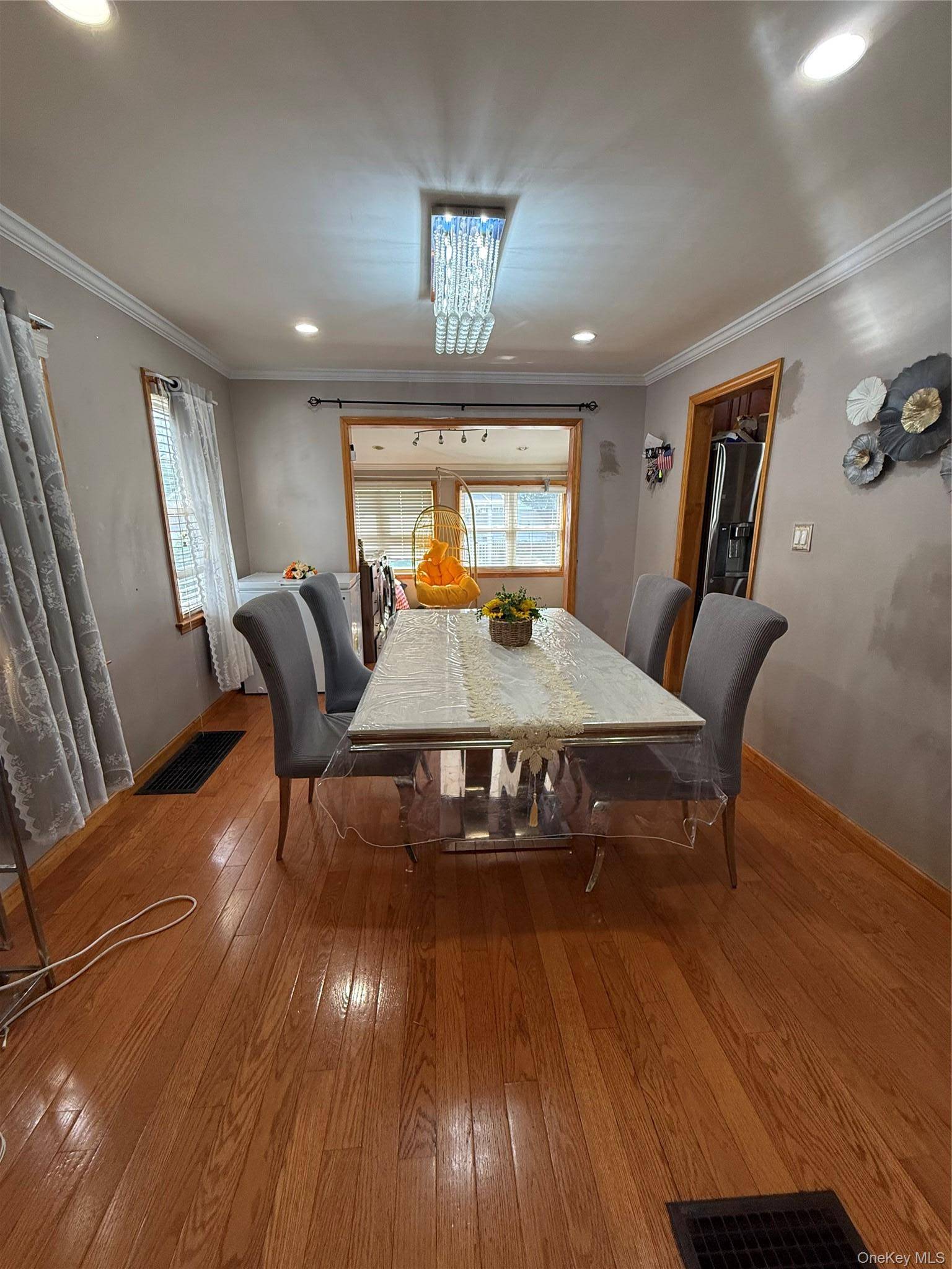 47 Franklin ST, Franklin Square, NY 11010