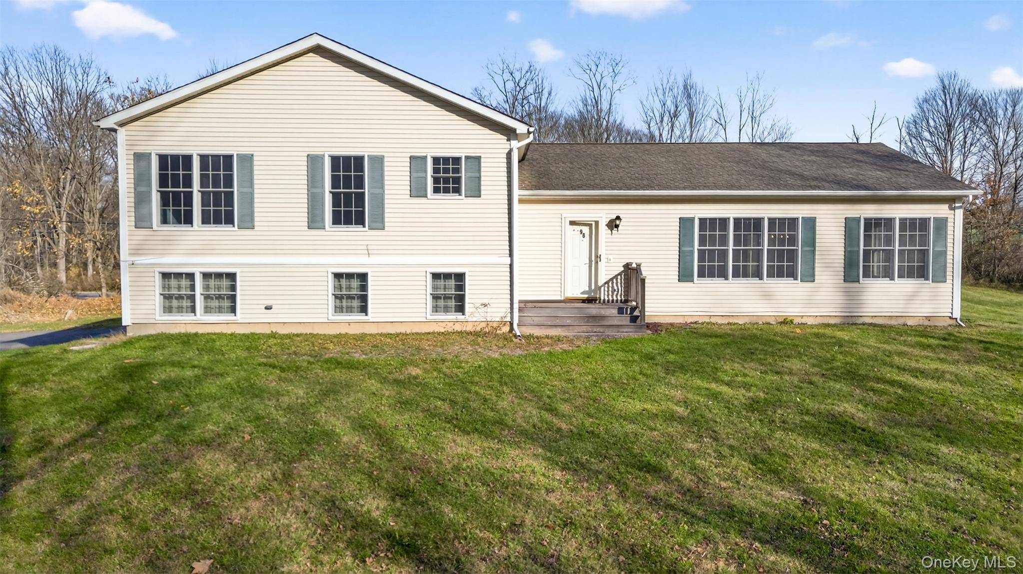 98 Black Creek RD, Esopus, NY 12429