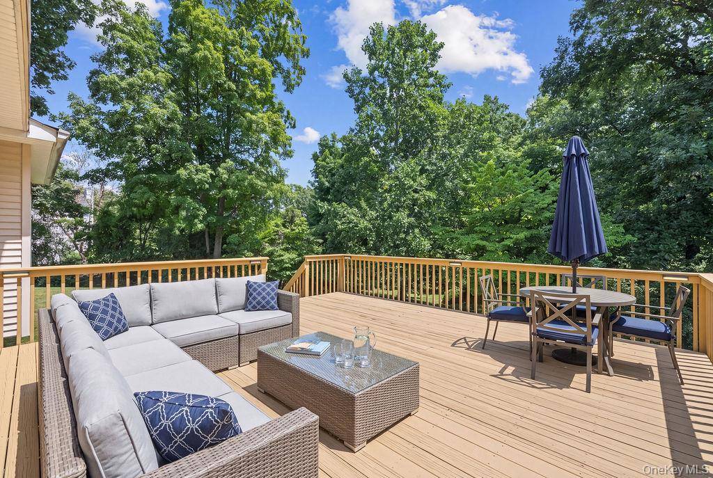 5 Lea CT, Pomona, NY 10970