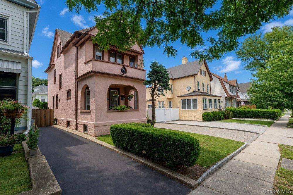 129 Urban ST, Mount Vernon, NY 10552