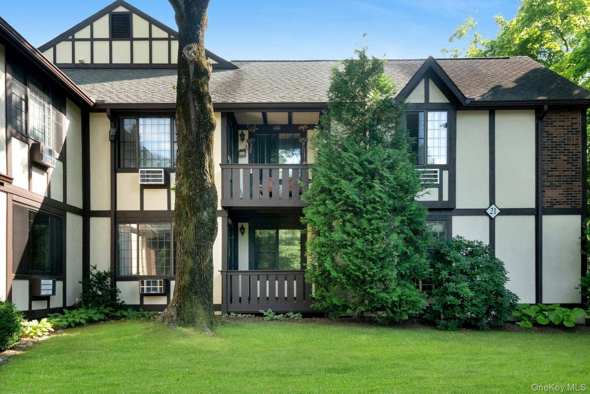 21 Foxwood DR #2, Pleasantville, NY 10570