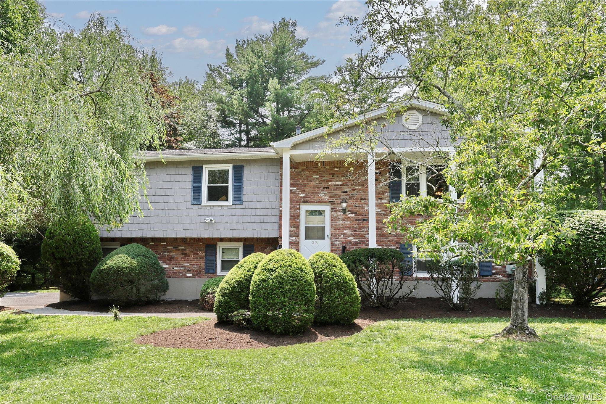 33 Tor View AVE, New City, NY 10956