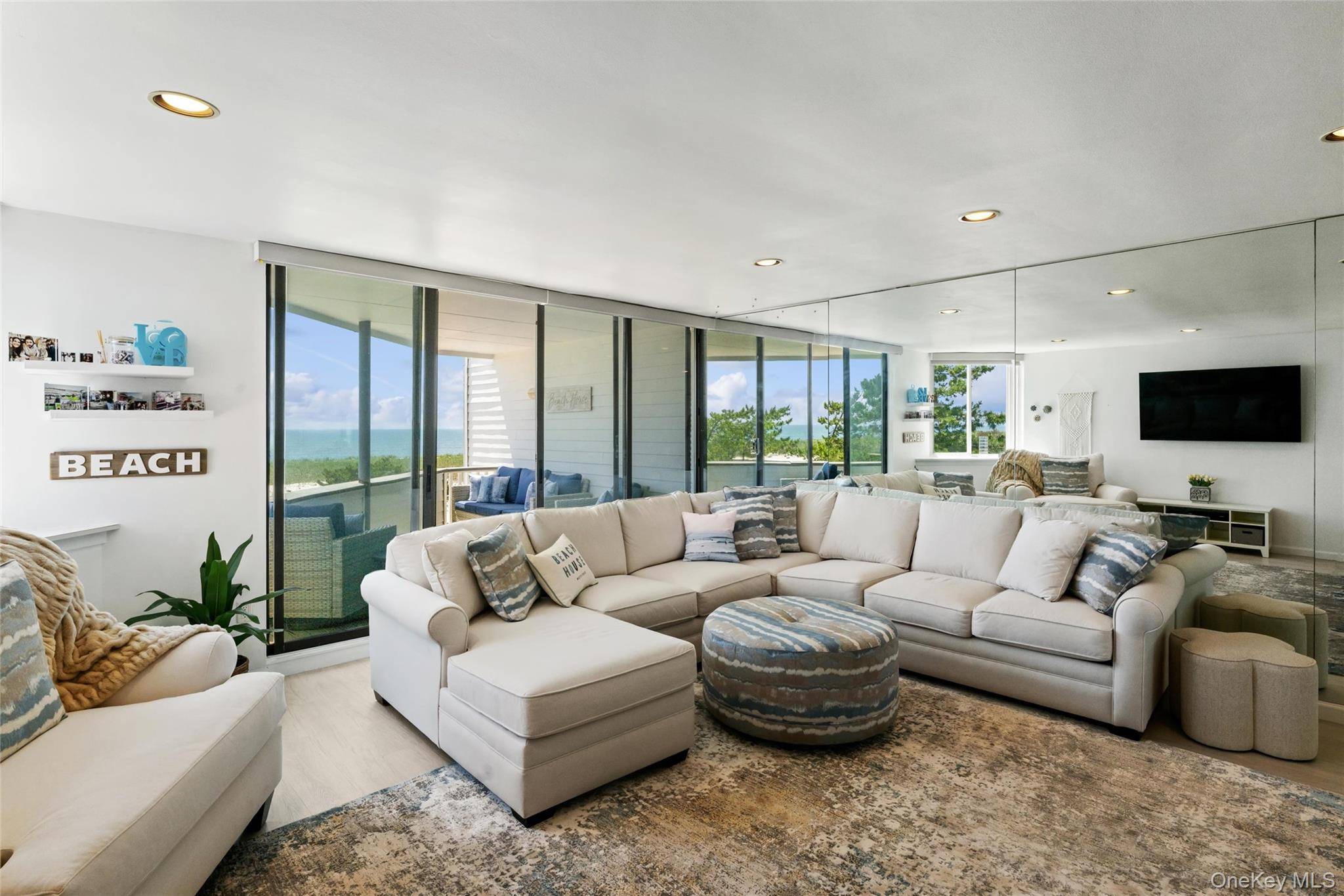 253 dune #62, Westhampton Beach, NY 11978