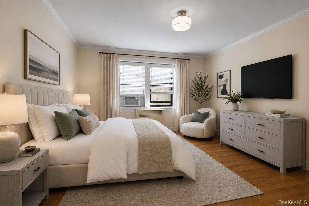 68 E Hartsdale AVE #5D, Hartsdale, NY 10530