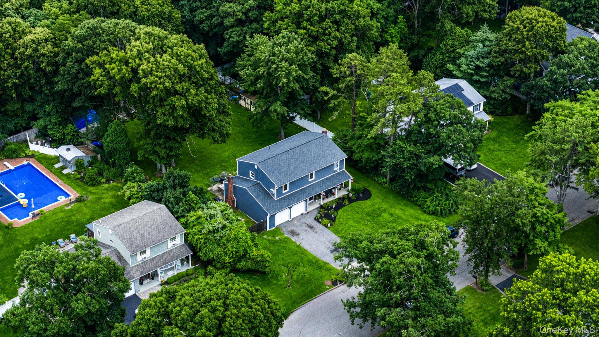 10 Turnpike BLVD, Middle Island, NY 11953