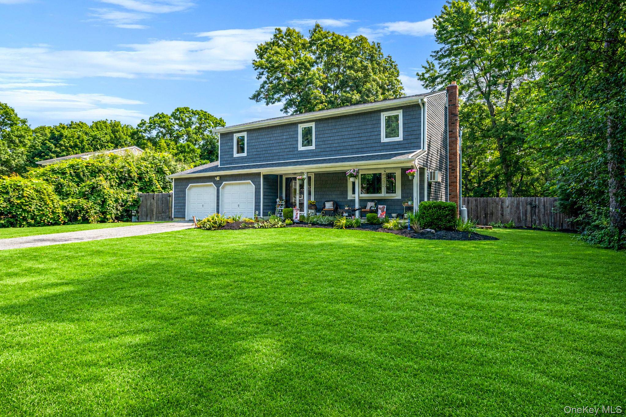 10 Turnpike BLVD, Middle Island, NY 11953