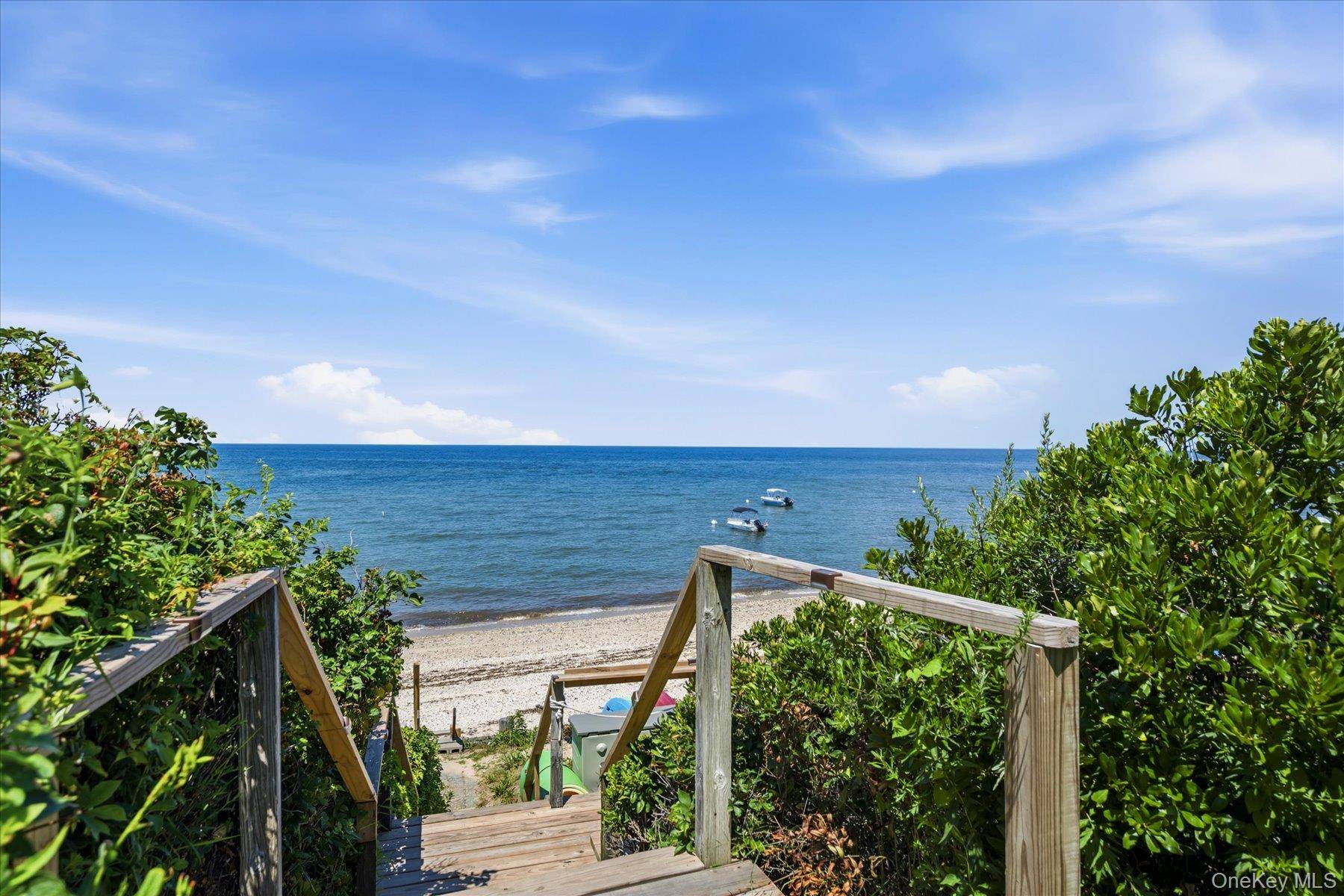 900 Sound Shore RD, Jamesport, NY 11947