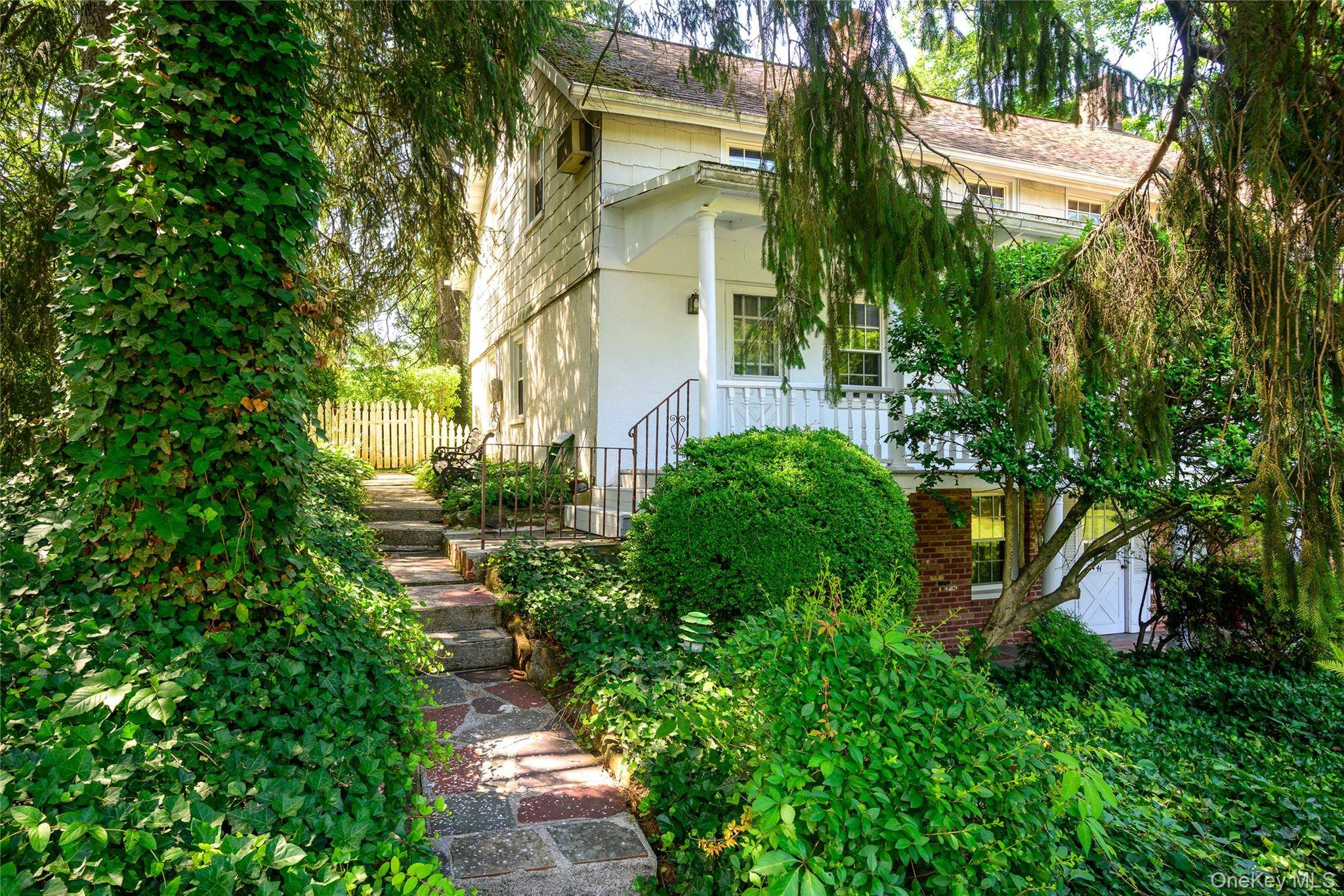 41 Campwoods RD, Ossining, NY 10562