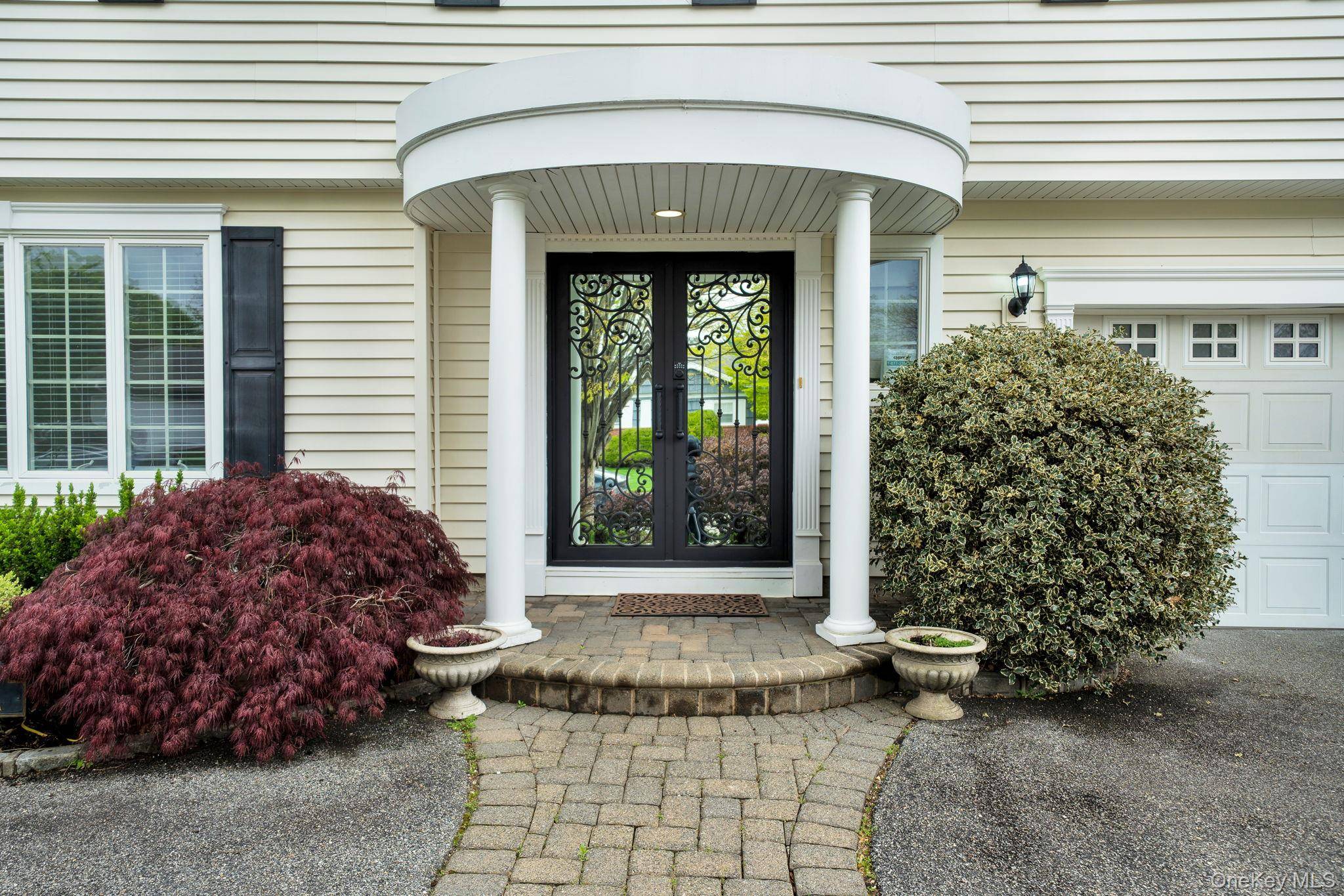 20 Sagamore WAY, Jericho, NY 11753
