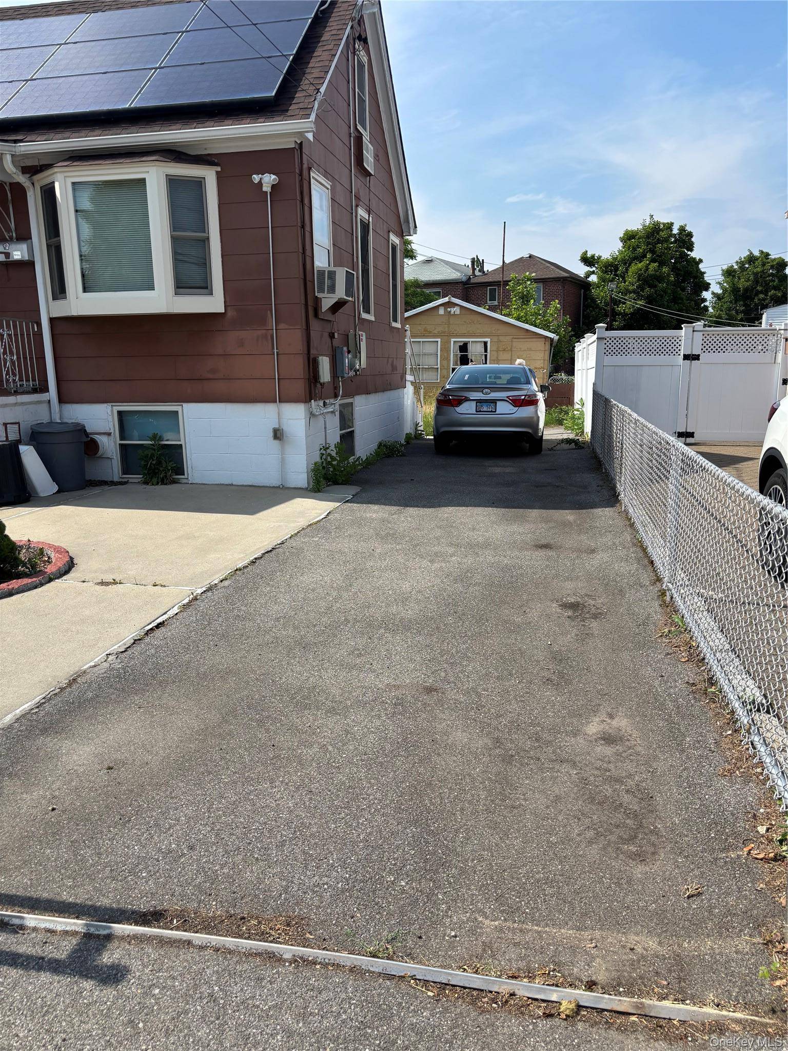 3251 Fairmount AVE, Bronx, NY 10465