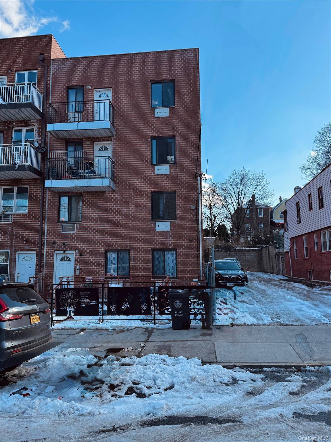 112-42 38 AVE, Corona, NY 11368