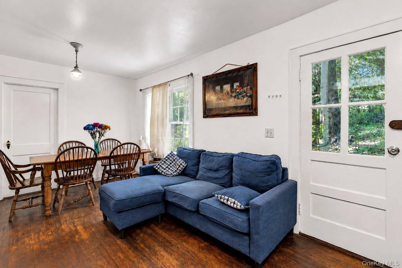 1101 Flanders RD, Flanders, NY 11901