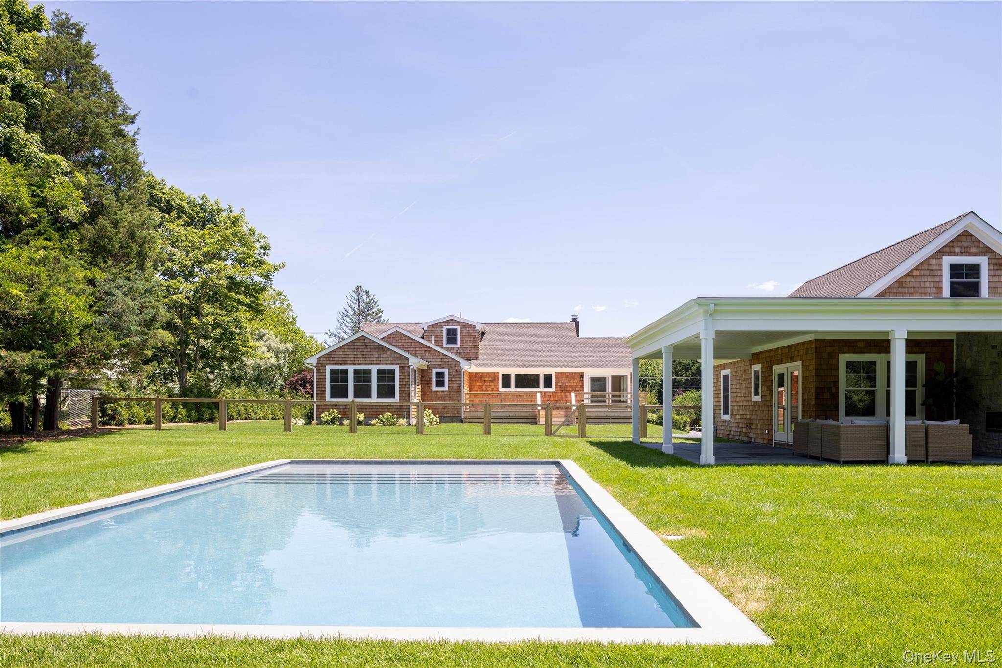 605 Cedar DR, Southold, NY 11971