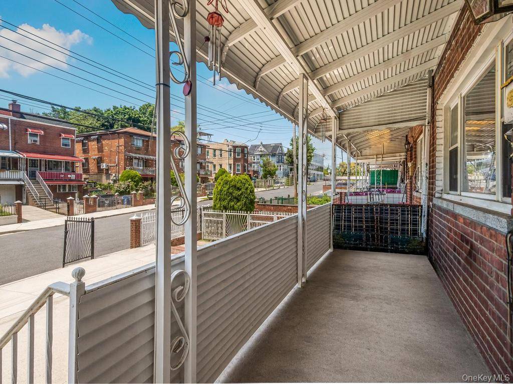 3410 Gunther AVE, Bronx, NY 10469