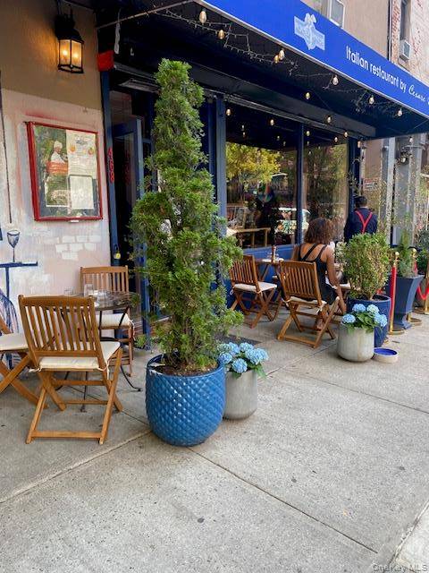 468 W 47th ST, New York (manhattan), NY 10036