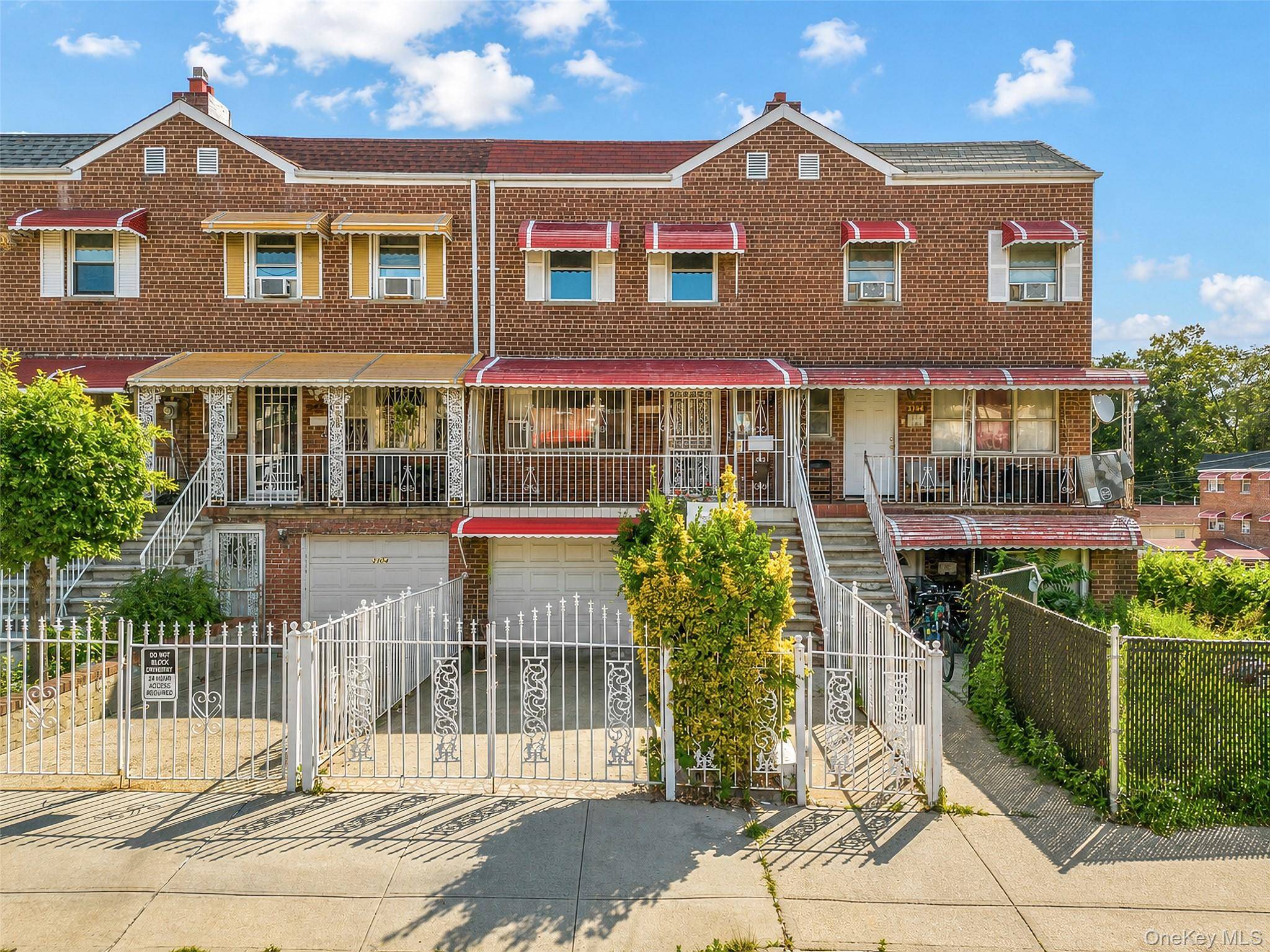 3302 Tiemann AVE, Bronx, NY 10469