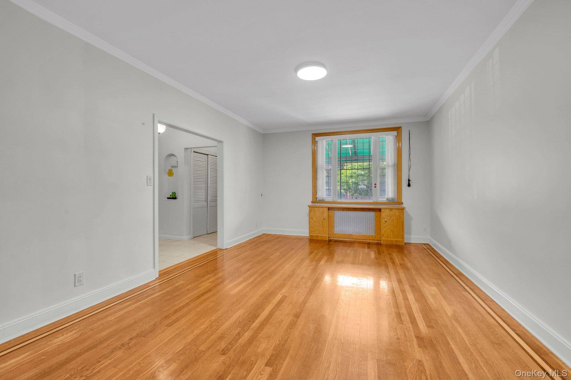 132-41 60th AVE, Flushing, NY 11355