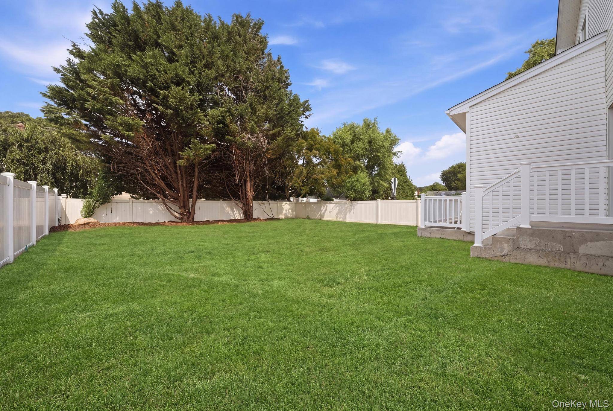 1586 Maeder AVE, Merrick, NY 11566