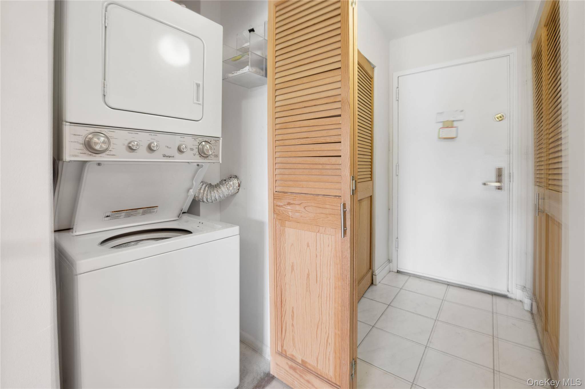 25 Rockledge AVE #PH11, White Plains, NY 10601