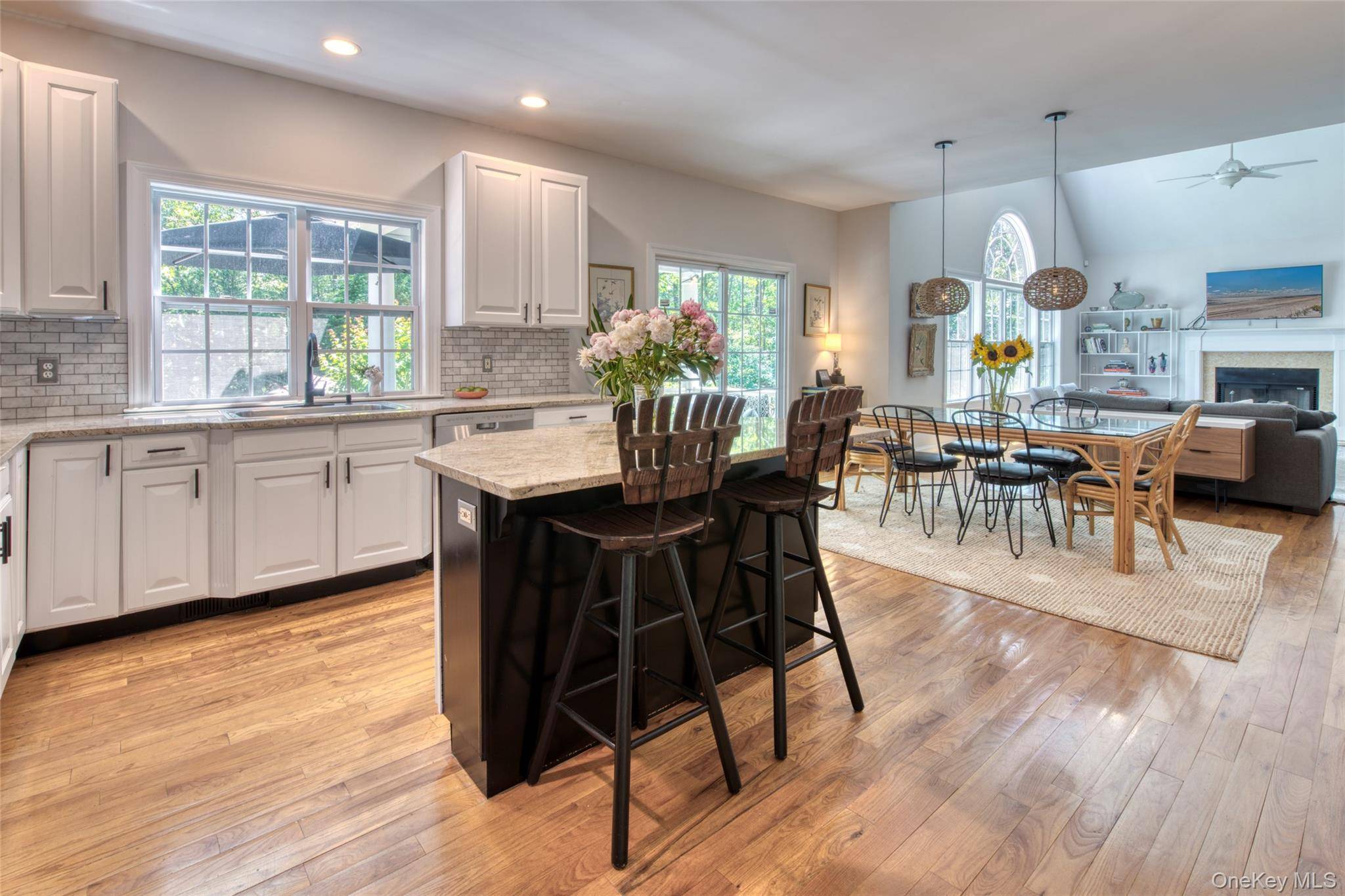 143 Malloy DR, East Quogue, NY 11942