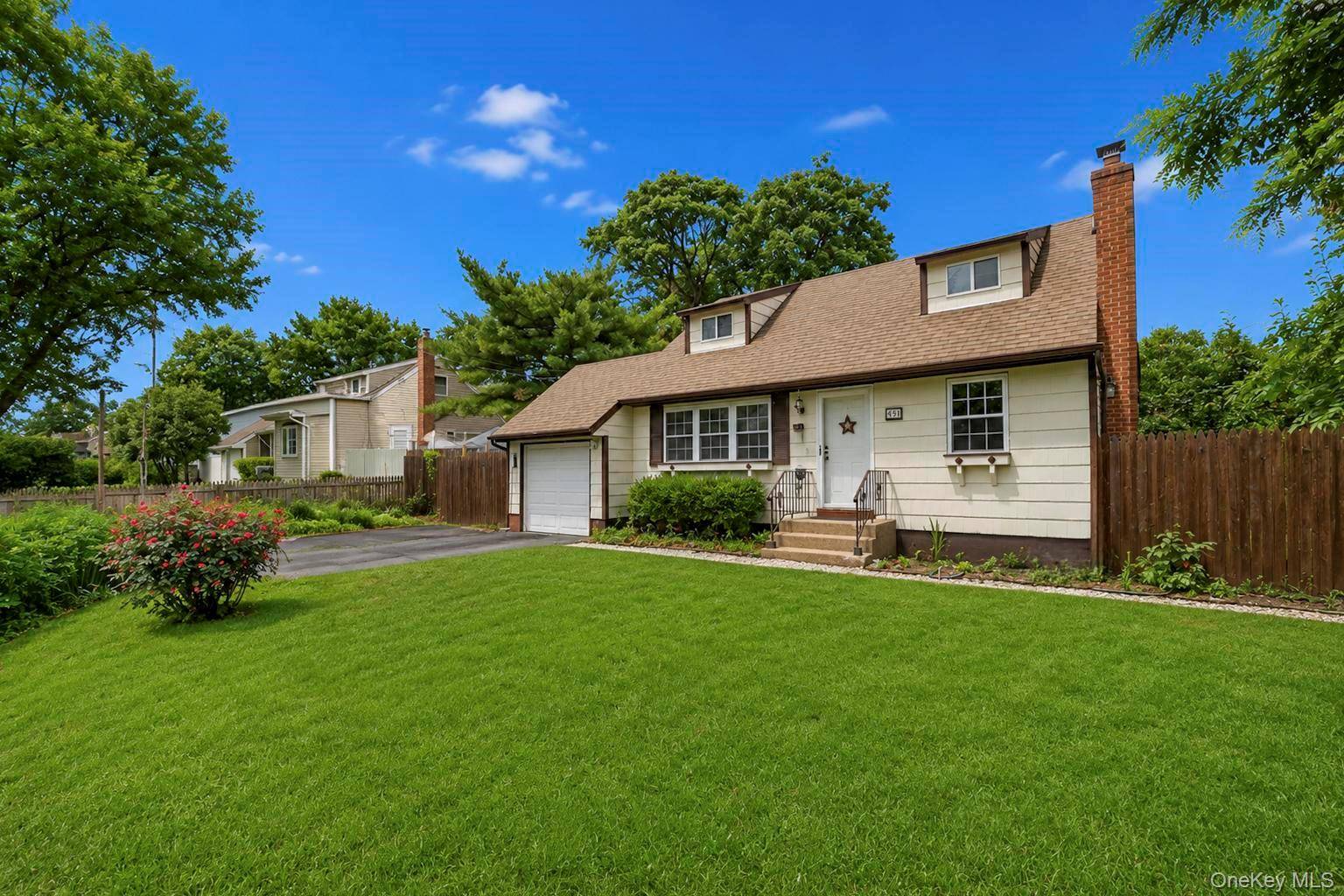 491 Smith ST, Central Islip, NY 11722