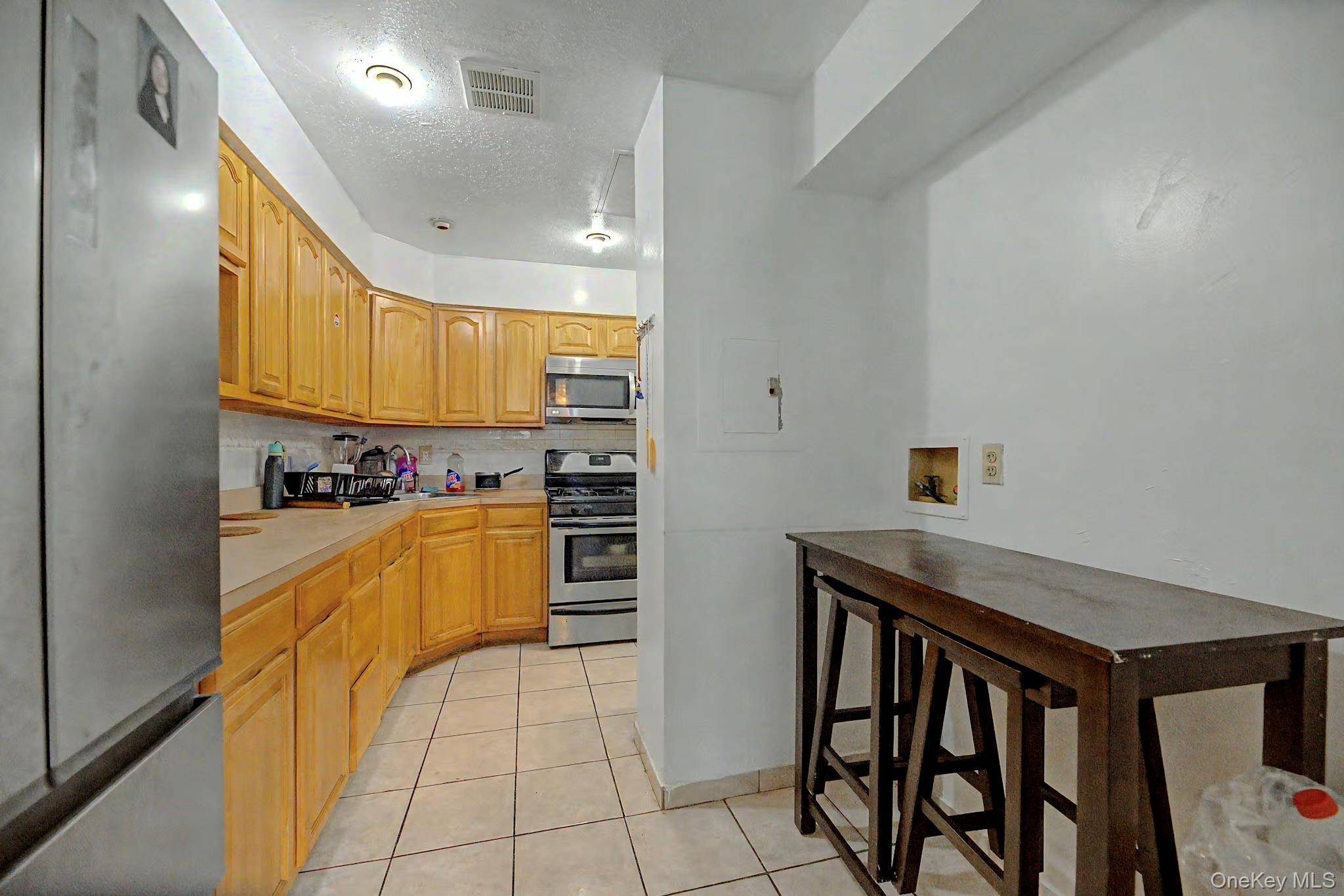 658 Beck ST, Bronx, NY 10455