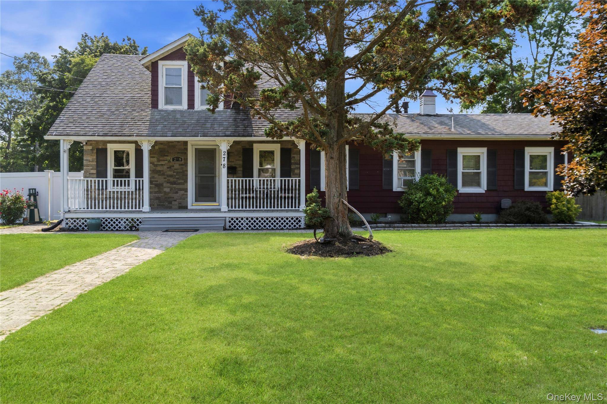 278 Ferndale BLVD, Islip, NY 11751