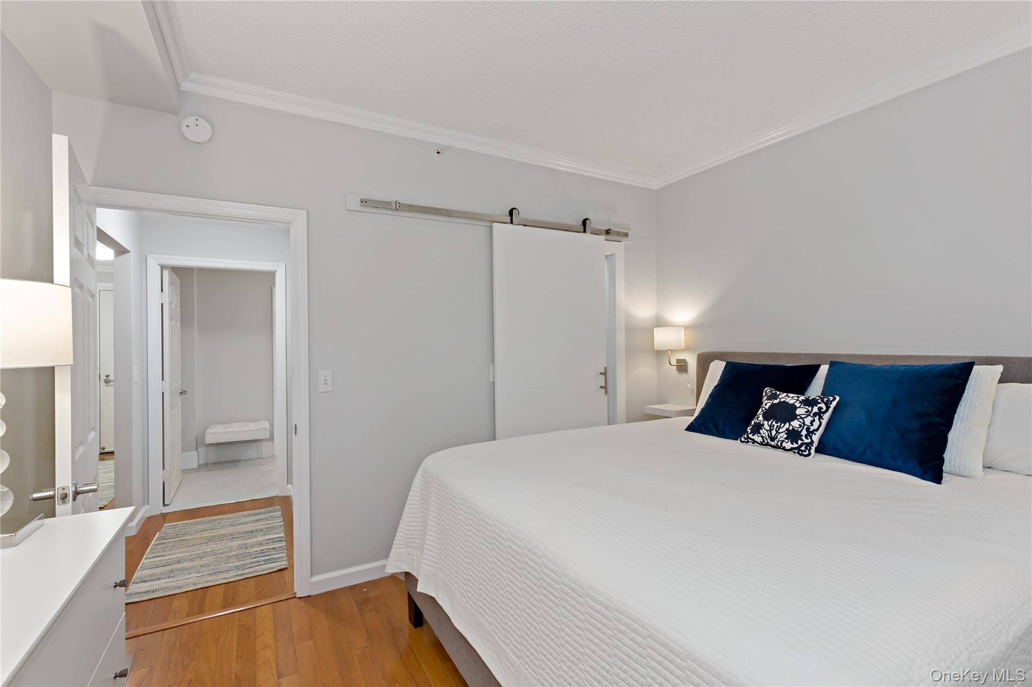 300 Mamaroneck #315, White Plains, NY 10605