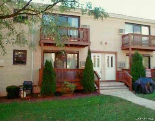 107 Sneden PL #107, Spring Valley, NY 10977