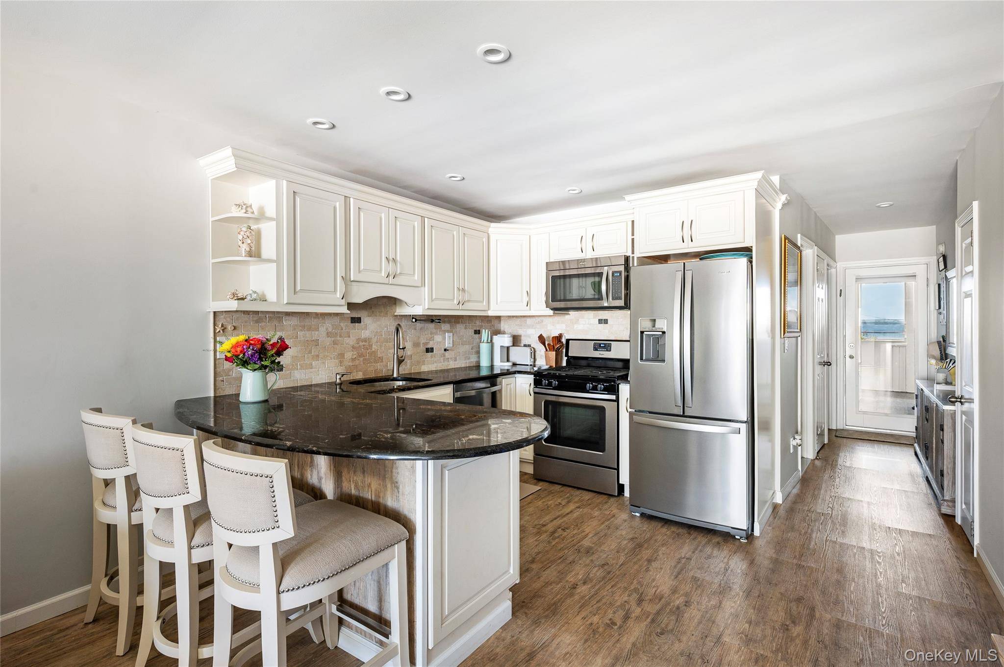 585 Dune #A18, Westhampton, NY 11977