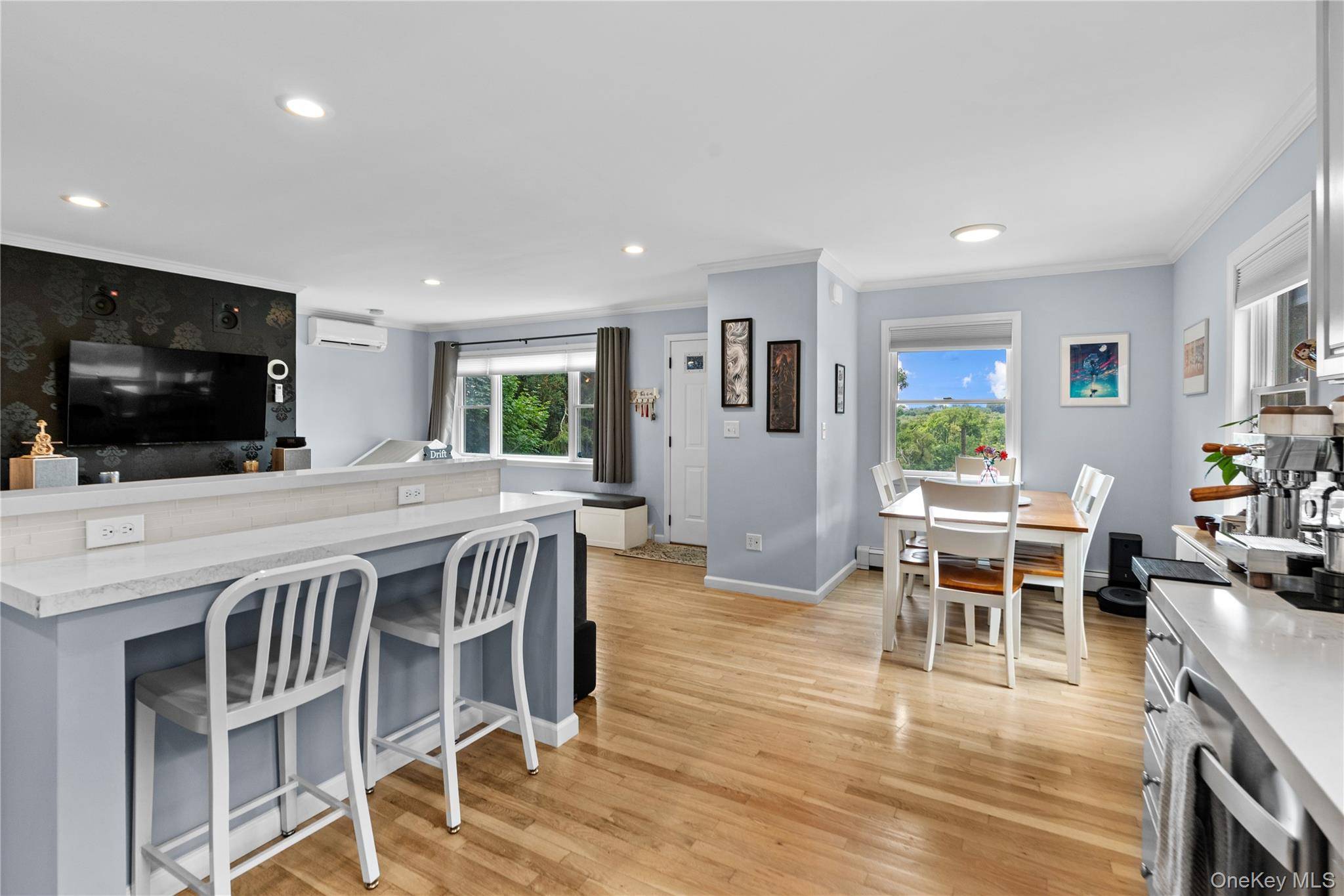 36 Grandview DR, Mahopac, NY 10541