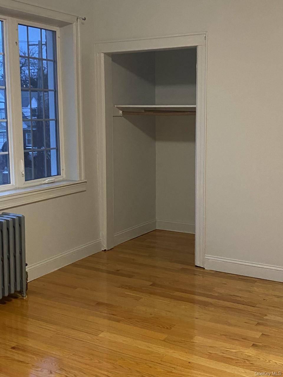 217-24 112 RD #2, Queens Village, NY 11429