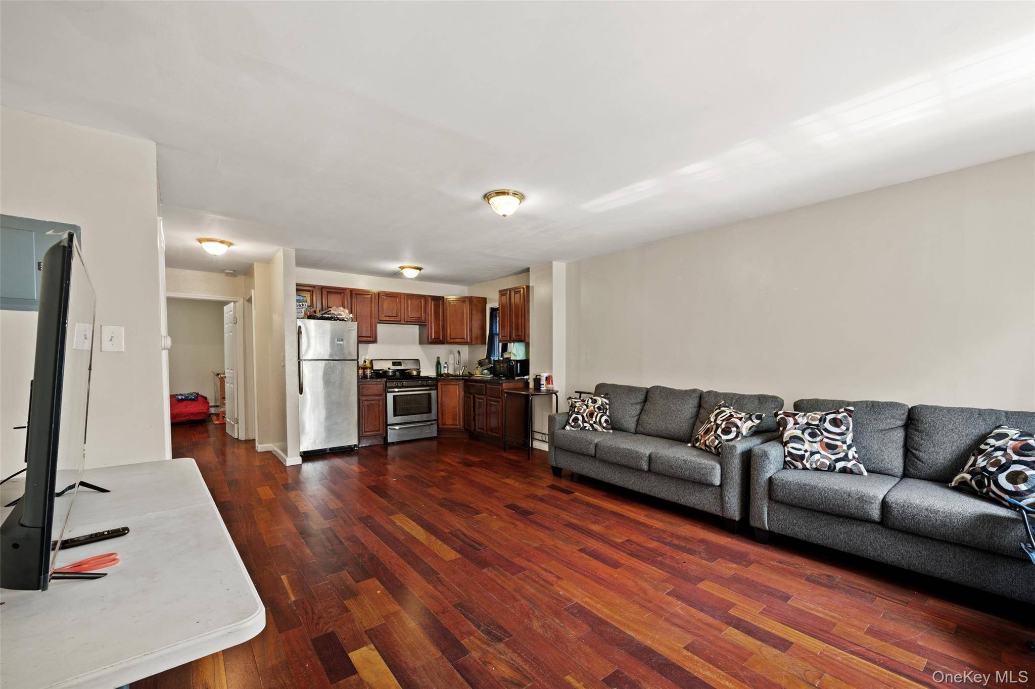 825 E 224th ST #2, Bronx, NY 10466