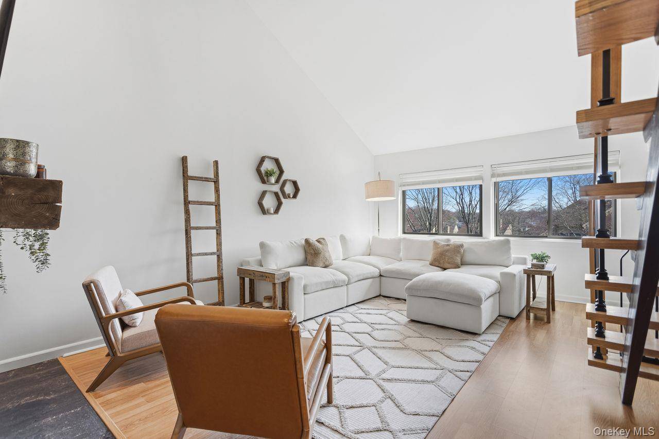 230 Lakeside DR, South Salem, NY 10590