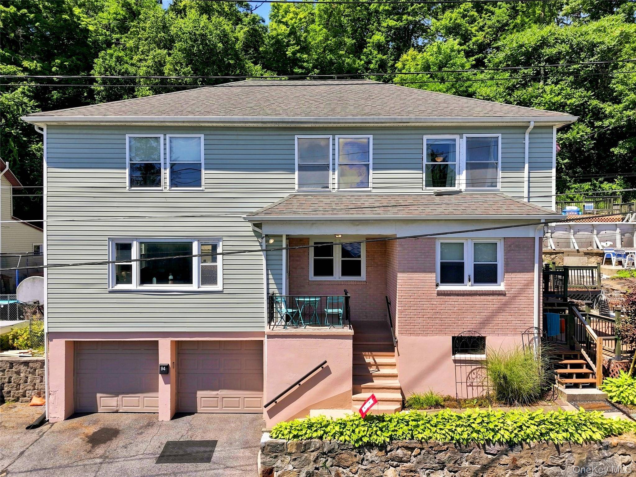94 Mearns AVE, Highland Falls, NY 10928