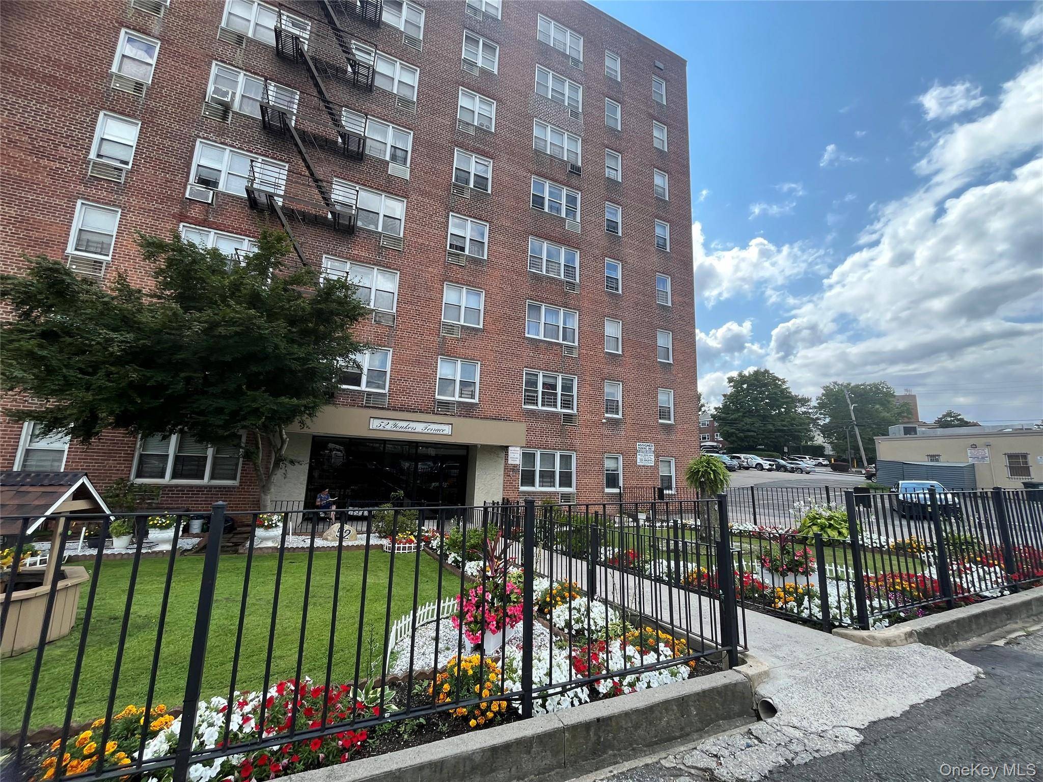 52 Yonkers TER #7K, Yonkers, NY 10704