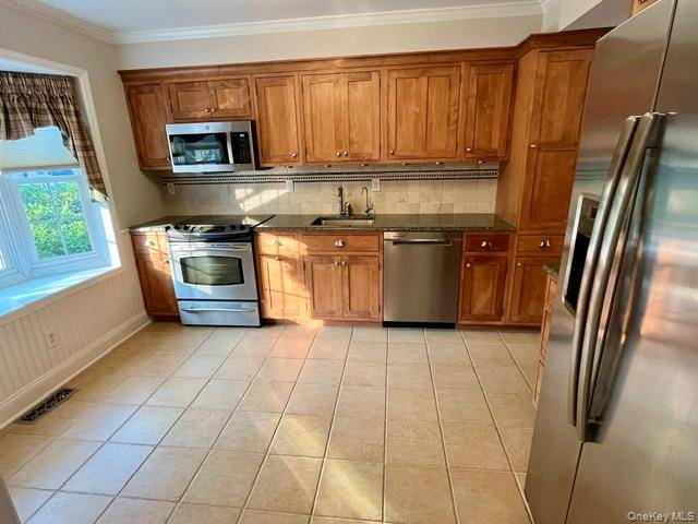 30 Briar CT, Cross River, NY 10518