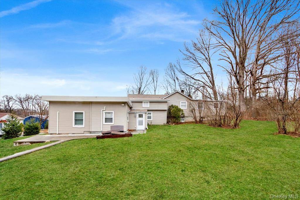 39 Helena AVE #1, Mohegan Lake, NY 10547