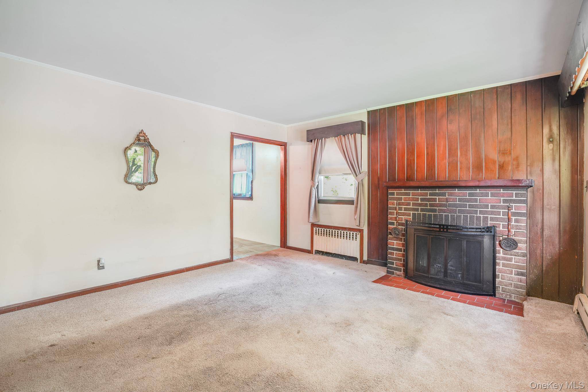 12 Raymond ST, Montrose, NY 10548