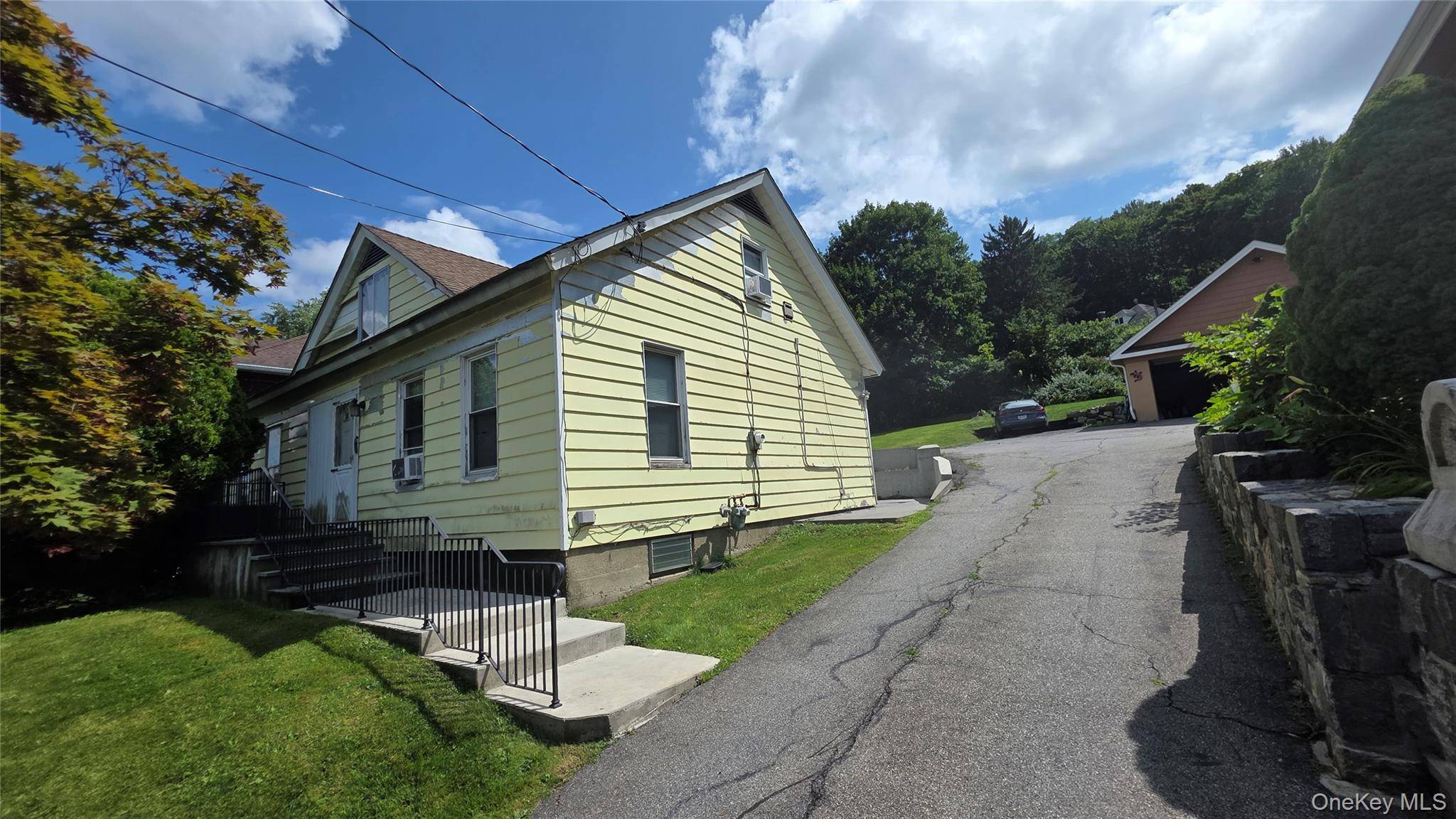 2599 Carmel AVE, Brewster, NY 10509
