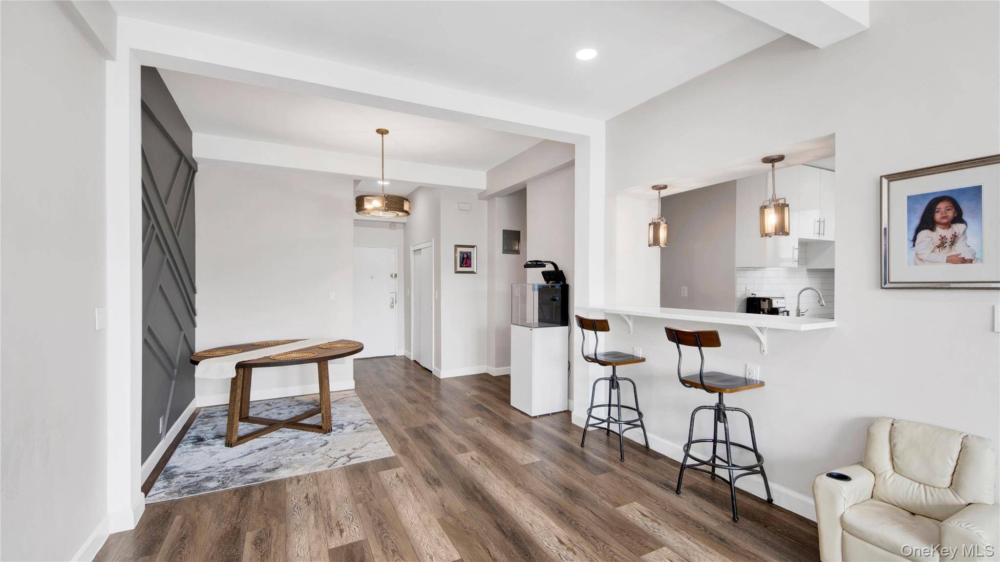 365 Bronx River RD #1F, Yonkers, NY 10704