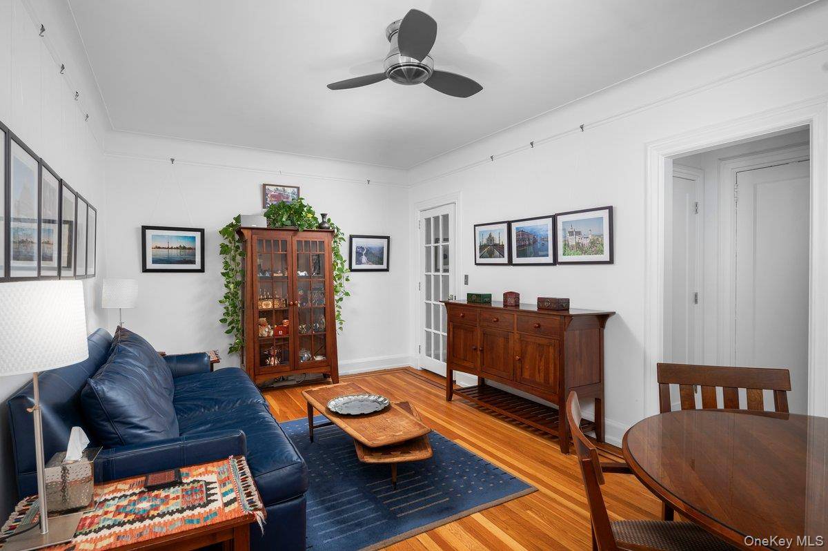 2 Westchester Ave #3N, White Plains, NY 10601