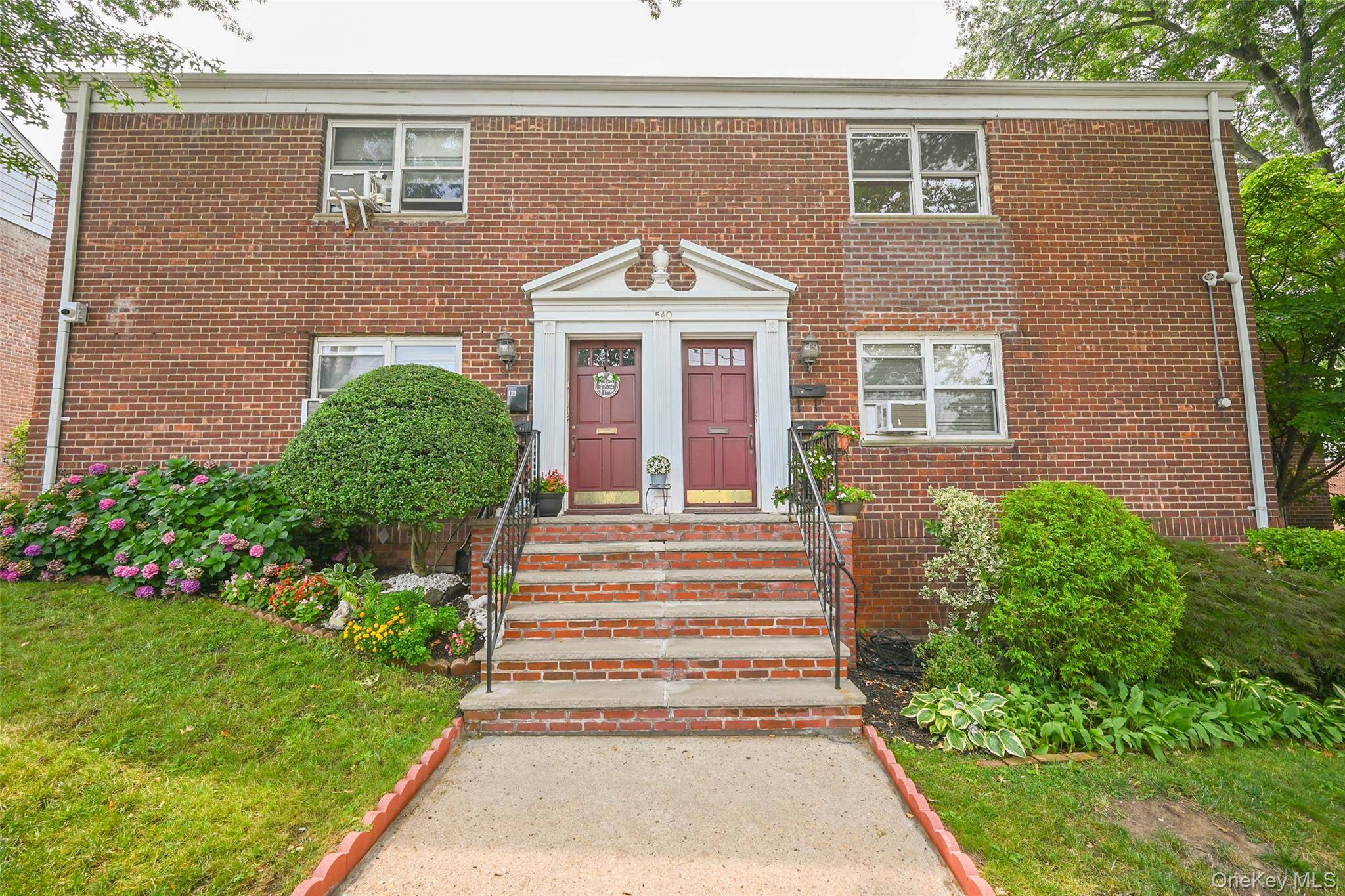 540 Tuckahoe RD #2B, Yonkers, NY 10710