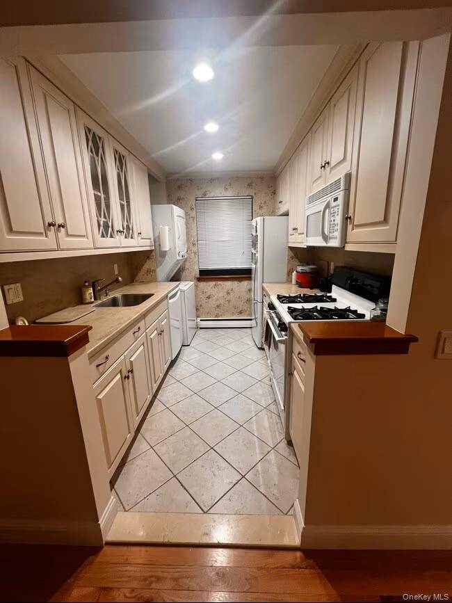 28 Hillside TER #F, White Plains, NY 10601