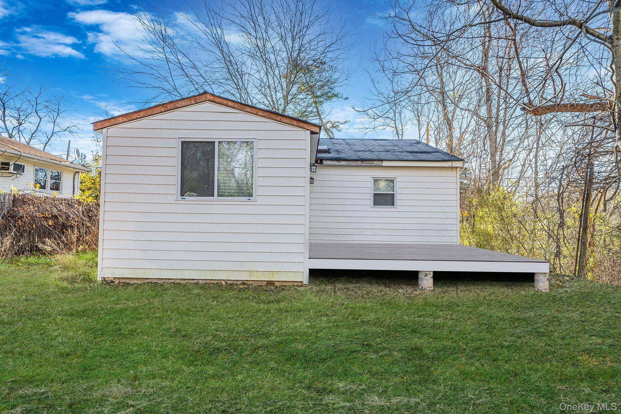 24485 Main RD, Mattituck, NY 11935