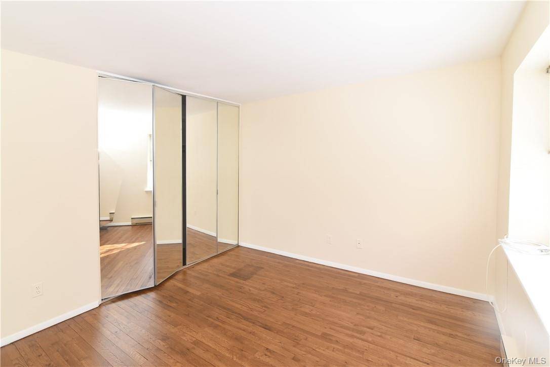 260 West ST #B4, Mount Kisco, NY 10549