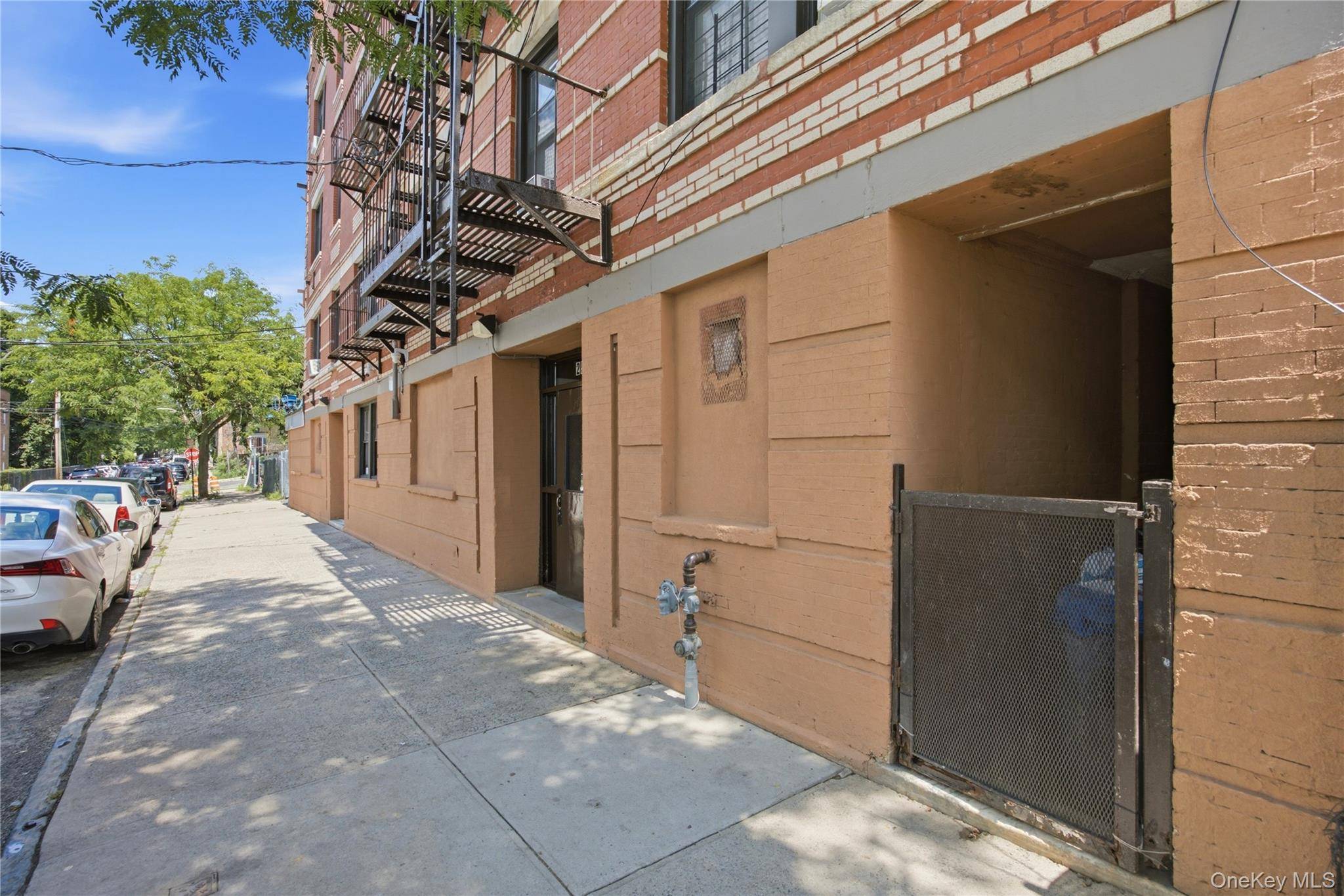 256-258 Woodworth AVE, Yonkers, NY 10701